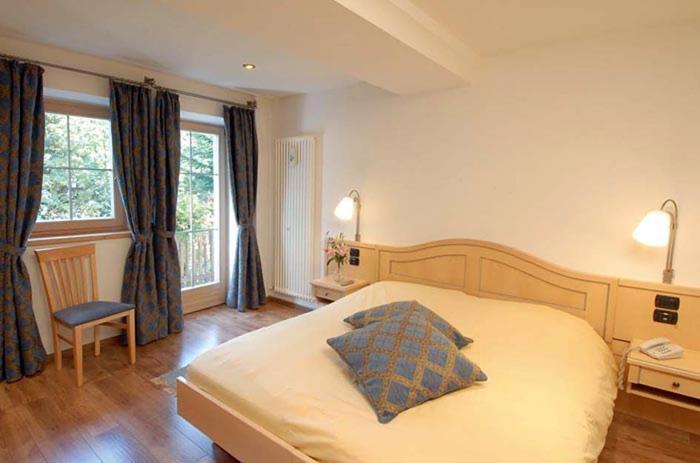 Park Hotel Miramonti San Martino Di Castrozza Exterior photo